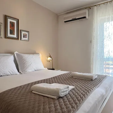 Marie Guest house *
